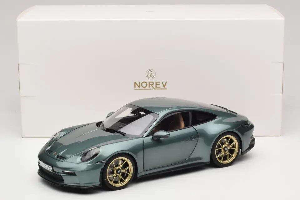 NOREV PORSCHE 911 GT3 MALACHITE GREEN METALLIC 2021 1:18 (187382)