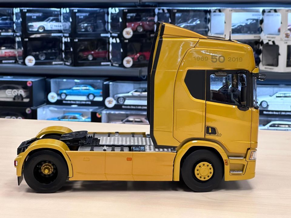 PREMIUM CLASSIXXS SCANIA R500 2019 1:18