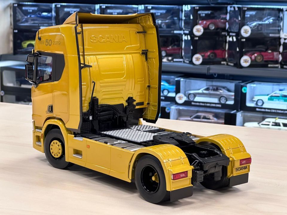 PREMIUM CLASSIXXS SCANIA R500 2019 1:18