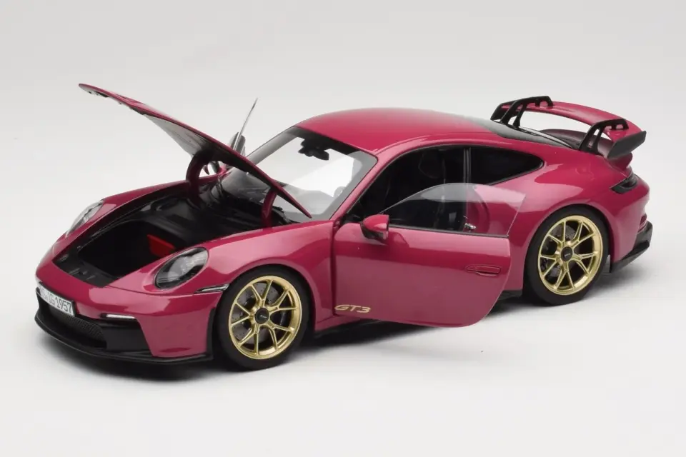 NOREV PORSCHE 911 GT3 STERNRUBIN NEO 1:18