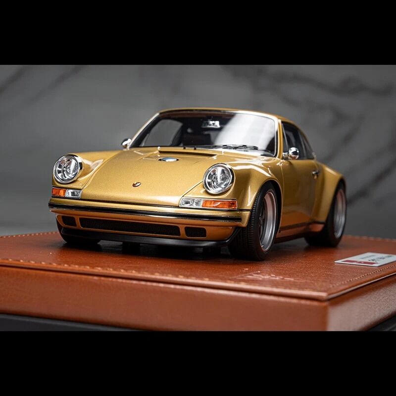 MAKE UP 1:18 Porsche Singer 911 964 Coupe Diecast Car Model EML090I Gold