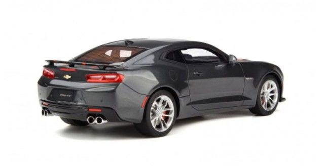 GT SPIRIT CHEVROLET CAMARO SS 1:18 (GT191)