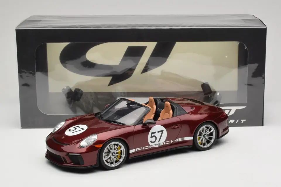 GT SPIRIT PORSCHE 911 (991.2) SPEEDSTER 1:18 (GT929)