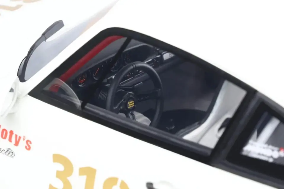 GT SPIRIT RWB NATTY DREAD JUNIOR 1:18 (GT489)