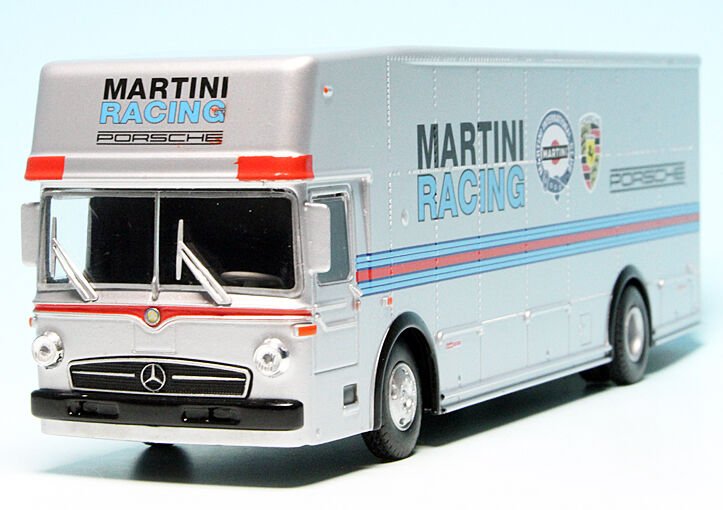 1:64 Schuco 1968 Mercedes Benz O317 TRUCK CAR TRANSPORTER PORSCHE MARTINI RACING
