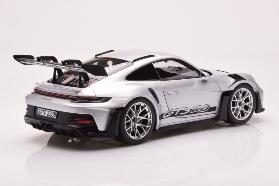 NOREV PORSCHE 911 992 II GT3 RS 2022 1:18