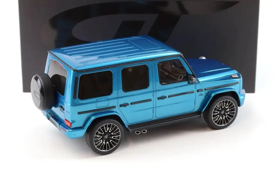 GT SPIRIT MERCEDES-AMG G 63 1:18 (GT925)