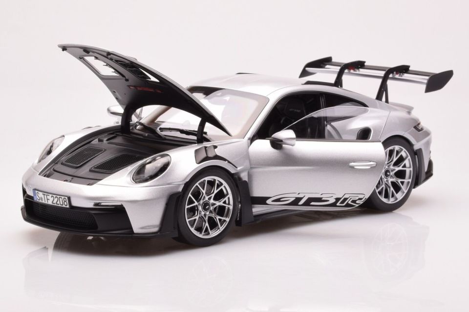 NOREV PORSCHE 911 992 II GT3 RS 2022 1:18 (187357)