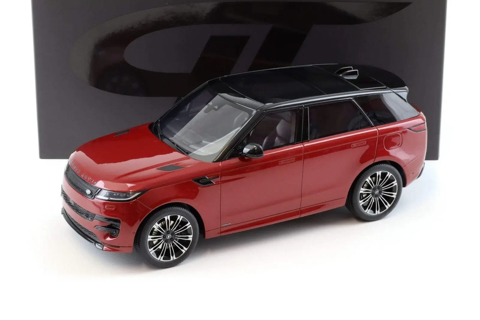 1:18 GT Spirit 2022 Range Rover Sport Firenze Red