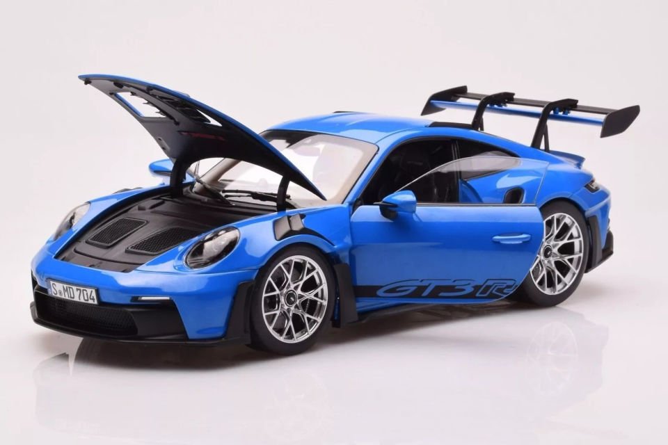 NOREV PORSCHE 911 GT3 RS HAIBLAU 2022 1:18 (187358)
