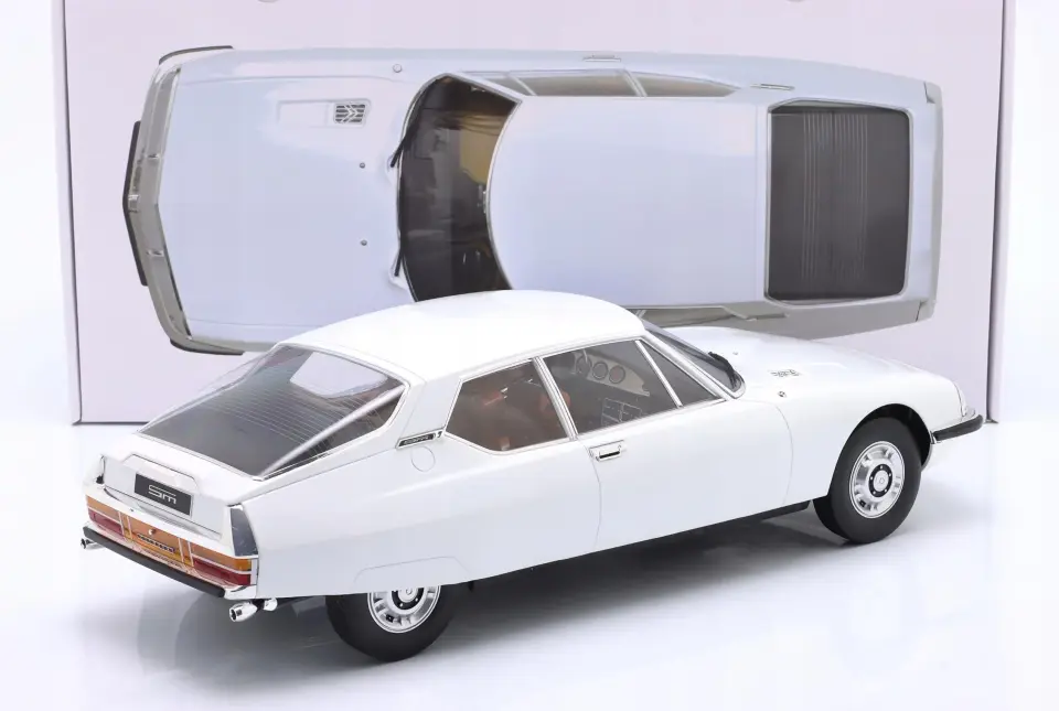 NOREV CITROEN SM GENOVA PRESENTATION VERSION 1970 1:12 (121701)