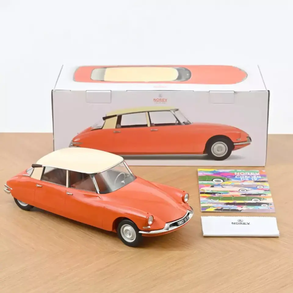 NOREV CITROEN ID 19 CAPUCINE ORANGE AND CREAM 1957 1:12 (121580)