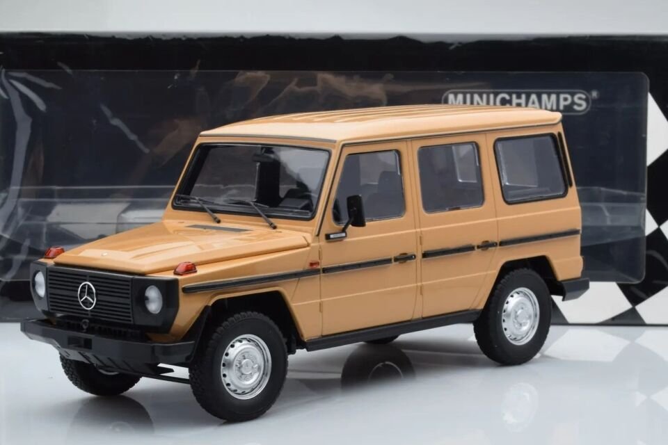 1:18 Minichamps 1980 Mercedes Benz G Model Long (W460)