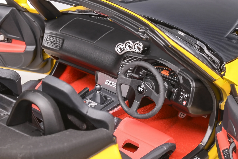 1:18 Motorhelix 2001 Honda S2000 AP2
