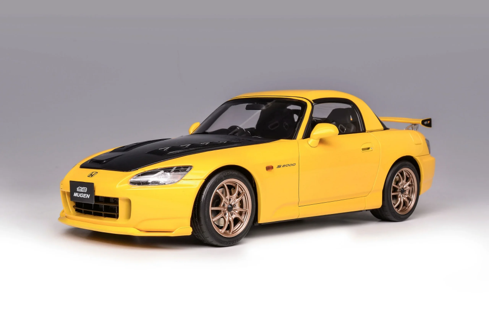 1:18 Motorhelix 2001 Honda S2000 AP2