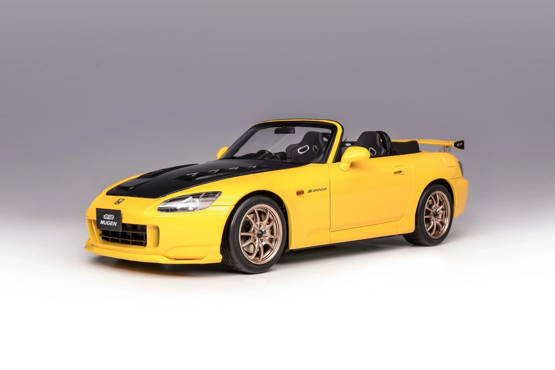 1:18 Motorhelix 2001 Honda S2000 AP2