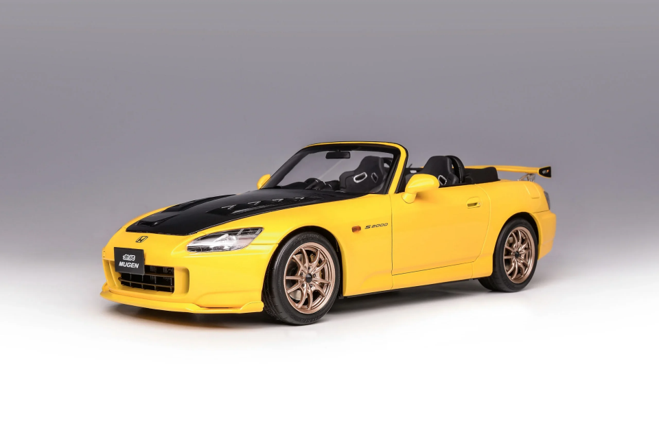 1:18 Motorhelix 2001 Honda S2000 AP2