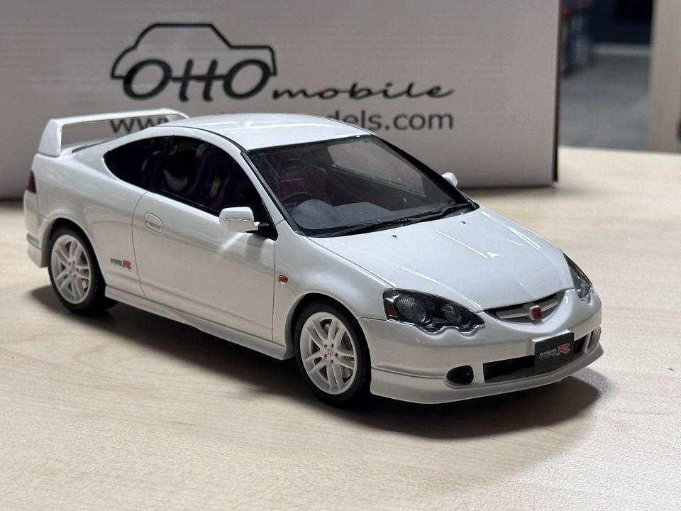 OTTO HONDA CIVIC TYPE-R FD2 2007 (OT304) 1:18