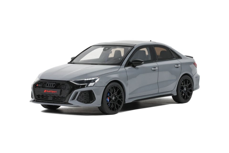 GT SPIRIT AUDI RS3 SEDAN GREY 2022 1:18