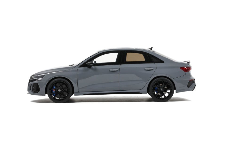 GT SPIRIT AUDI RS3 SEDAN GREY 2022 1:18