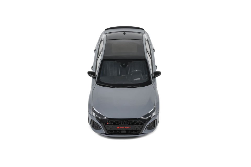 GT SPIRIT AUDI RS3 SEDAN GREY 2022 1:18 (GT885)