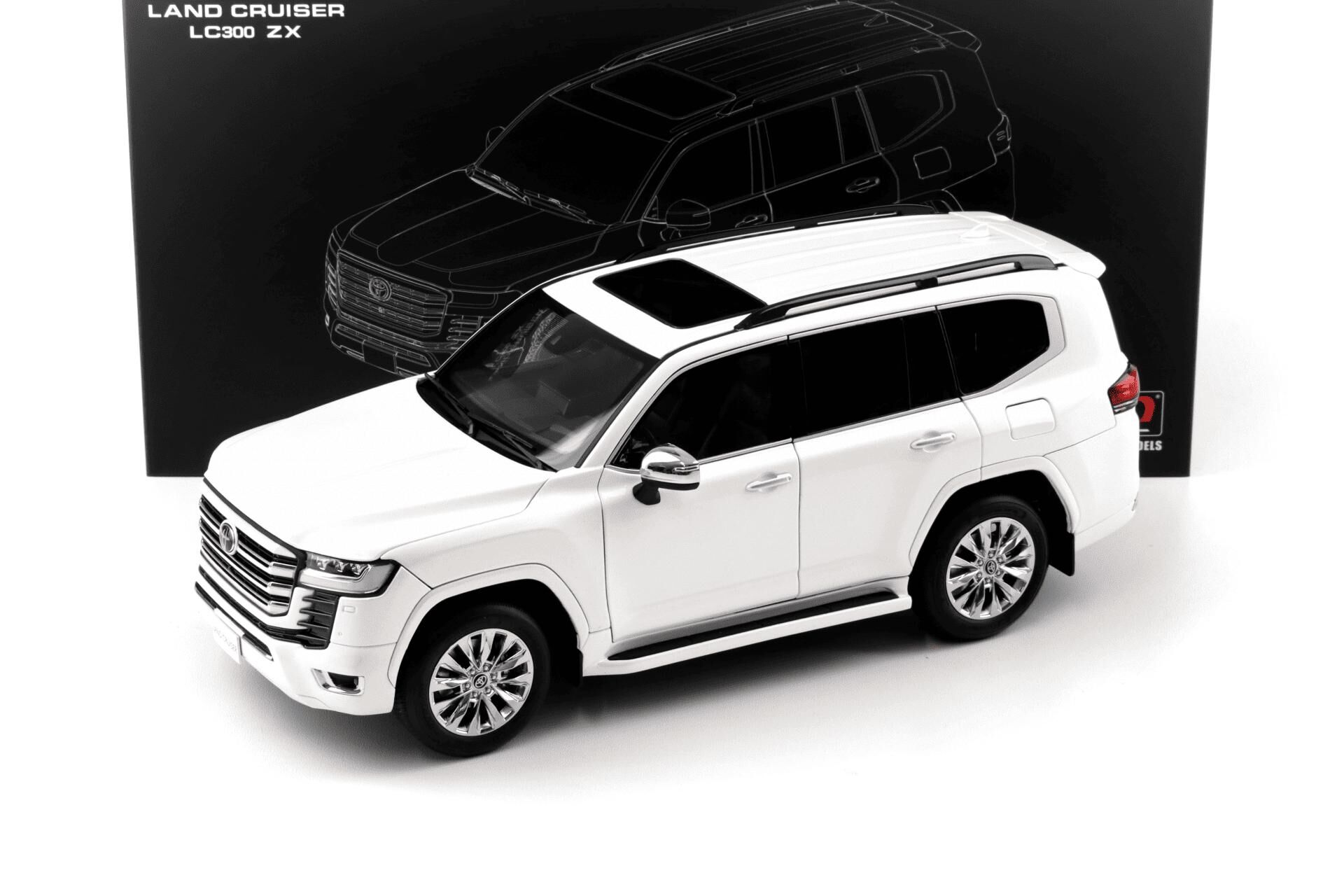 1-18 Toyota Land Cruiser 300-ZX White color