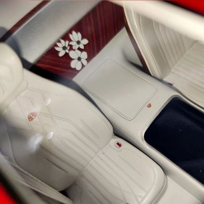 1:18 2019 Mercedes Benz Maybach Vision Ultimate Luxury