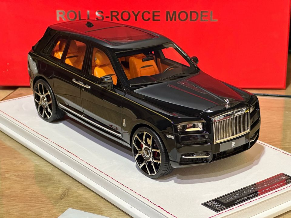 BY SC MODELS  ROLLS ROYCE CULLINAN 1:18