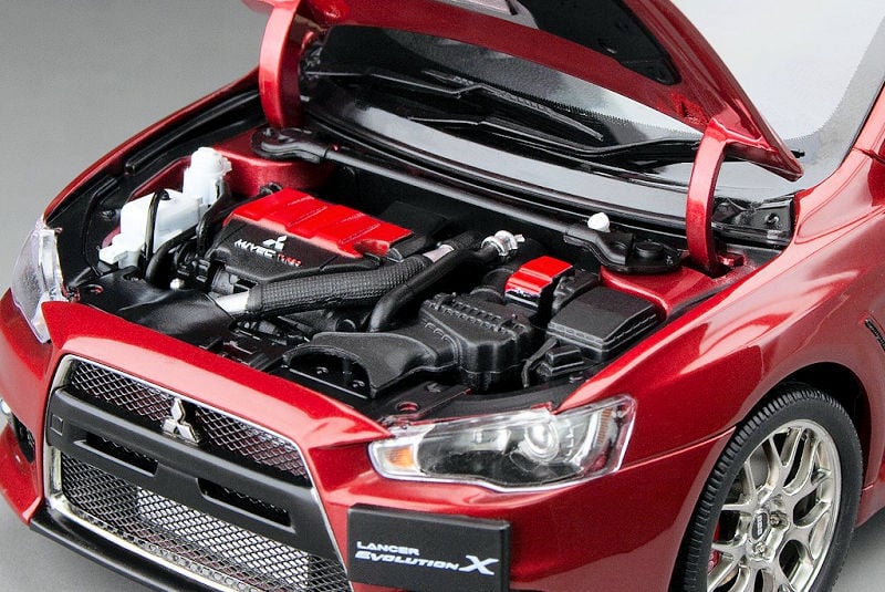 Sunstar 5822 1/18 Ölçek, Mitsubishi Lancer Evolution X, Kırmızı Metalik