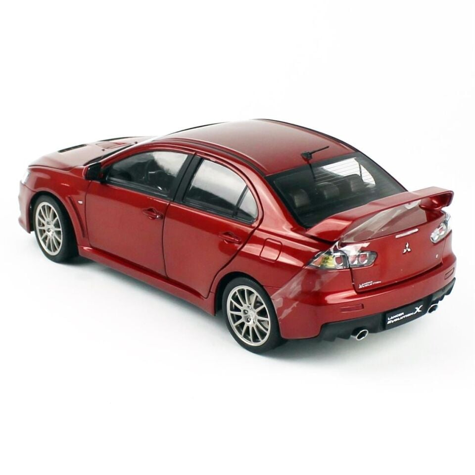 Sunstar 5822 1/18 Ölçek, Mitsubishi Lancer Evolution X, Kırmızı Metalik