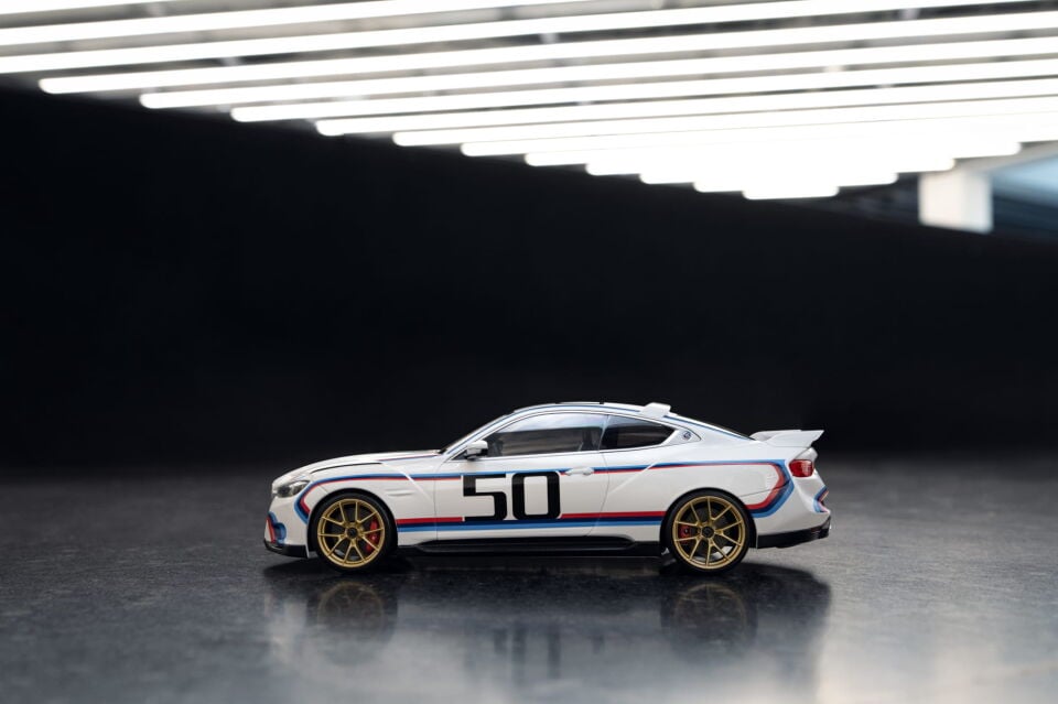 MINICHAMPS BMW 3.0 CSL 50TH JAHRE 2022 1:18 DEALER VERSION