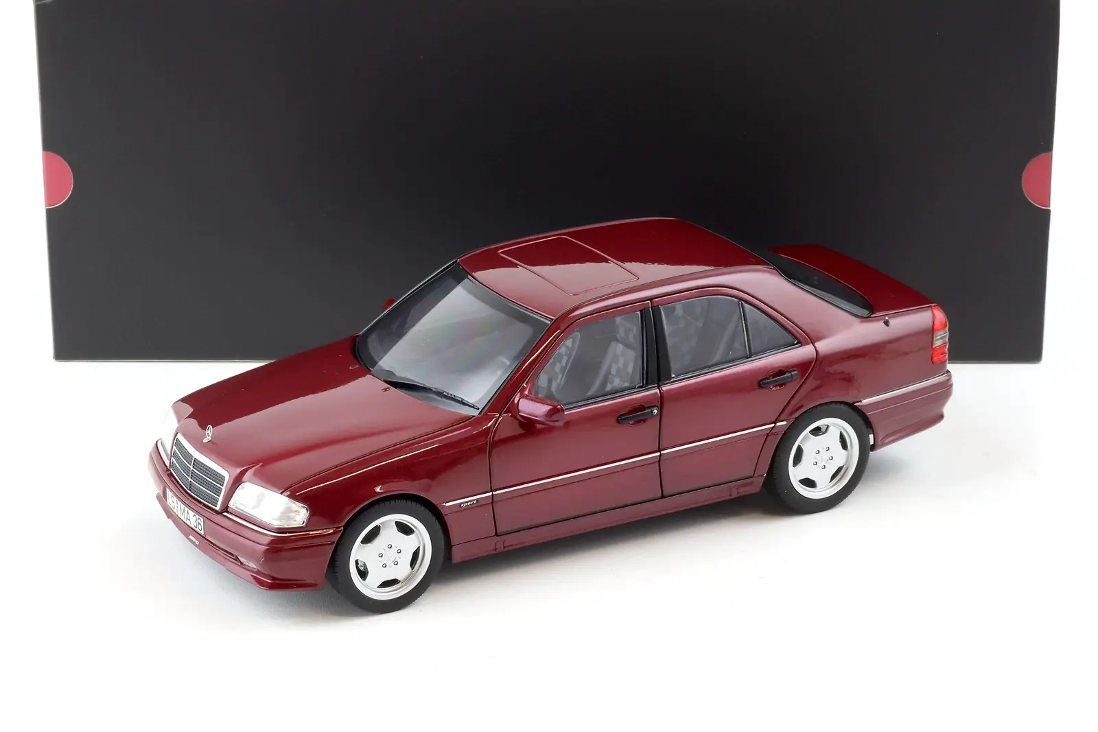NOREV MERCEDES BENZ C CLASS W202 C36 1993-1997  1:18
