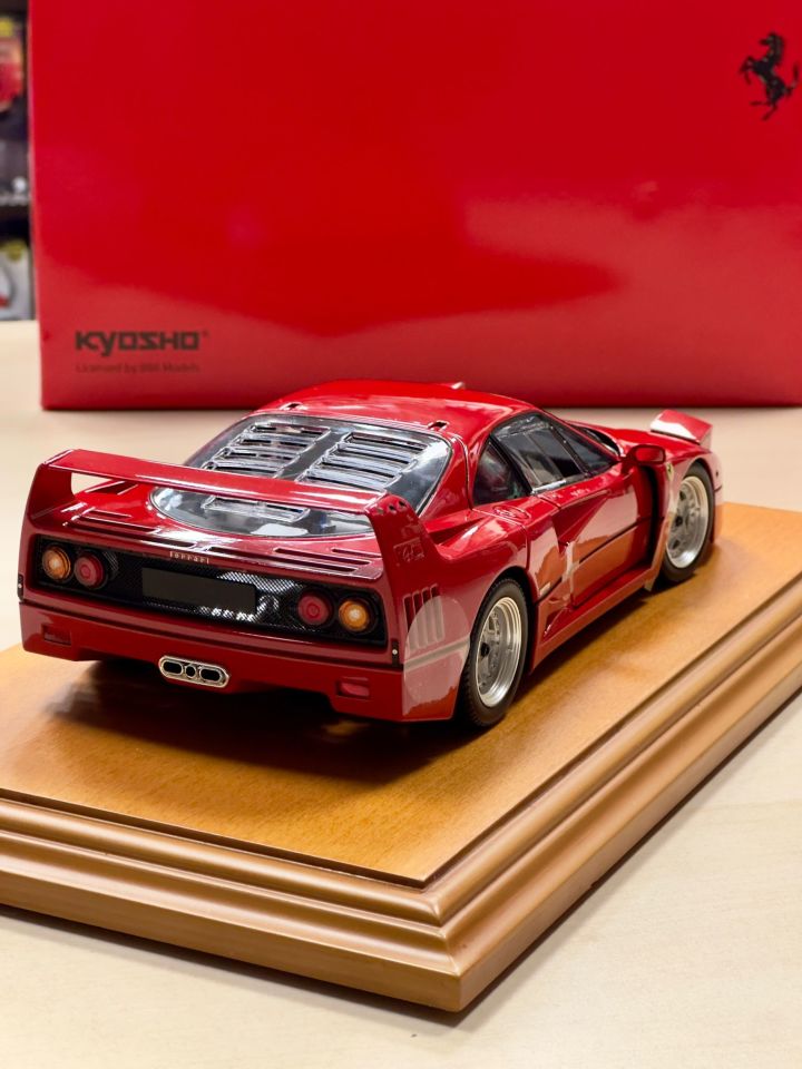 KYOSHO FERRARI F40 LİGHT WEİGHT (08416RL-E) 1:18