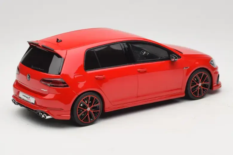 OTTO VOLKSWAGEN GOLF 7.5 R OETTINGER 1:18 (OT1118)