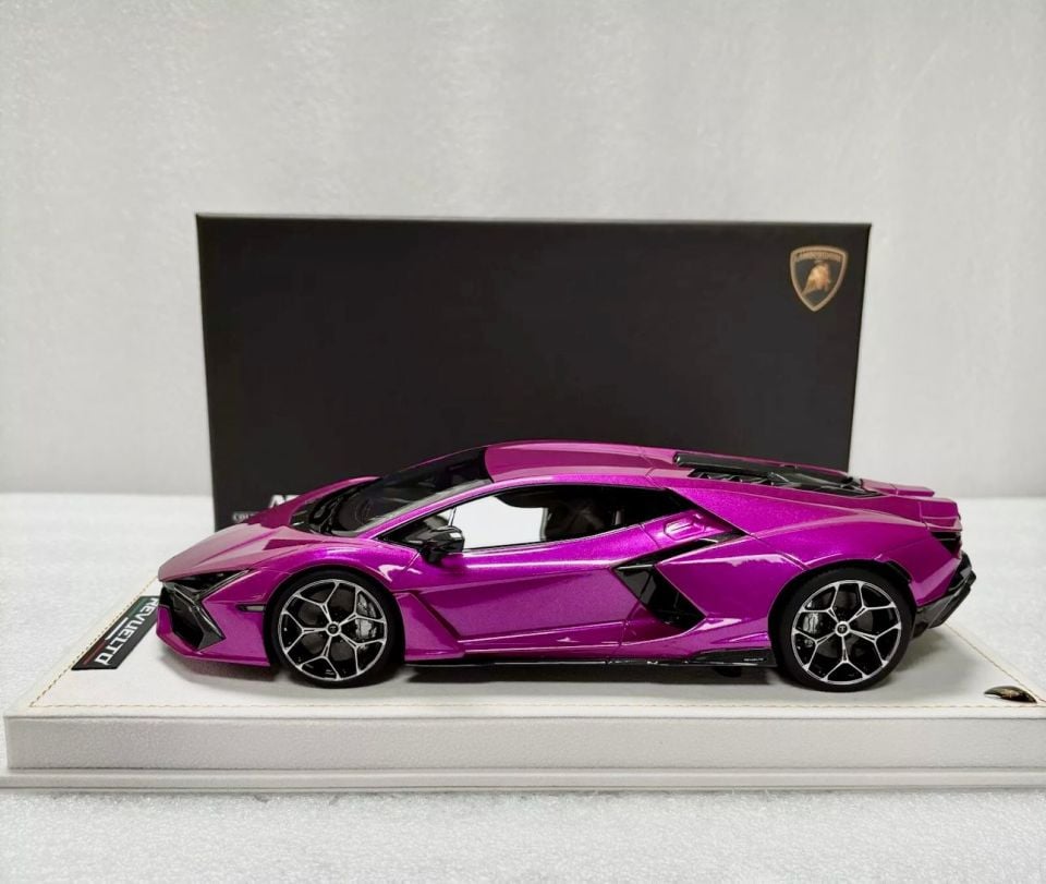 MR COLLECTİON LAMBORGHINI REVUELTO VIOLA BAST 1:18
