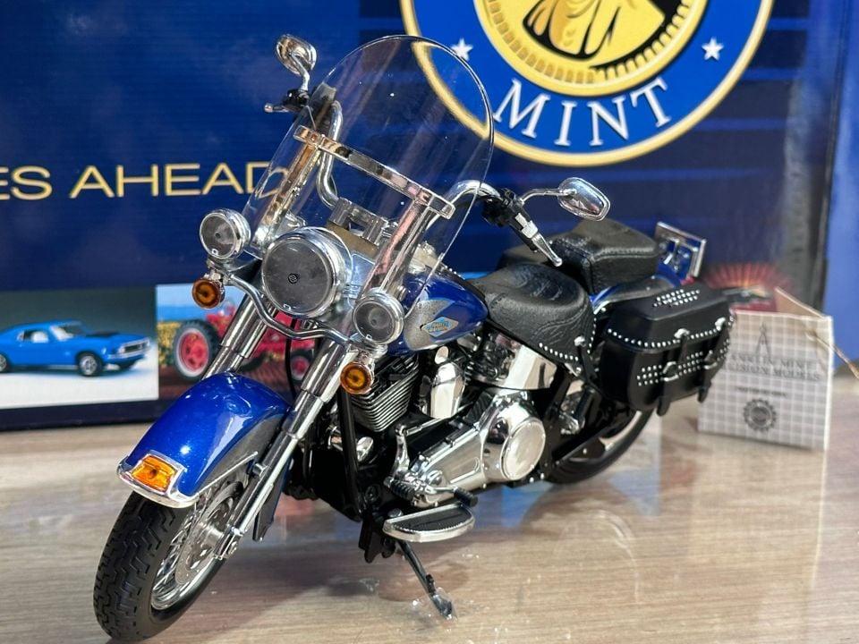 FRANKLIN MINT HARLEY DAVIDSON HERİTAGE 1:10