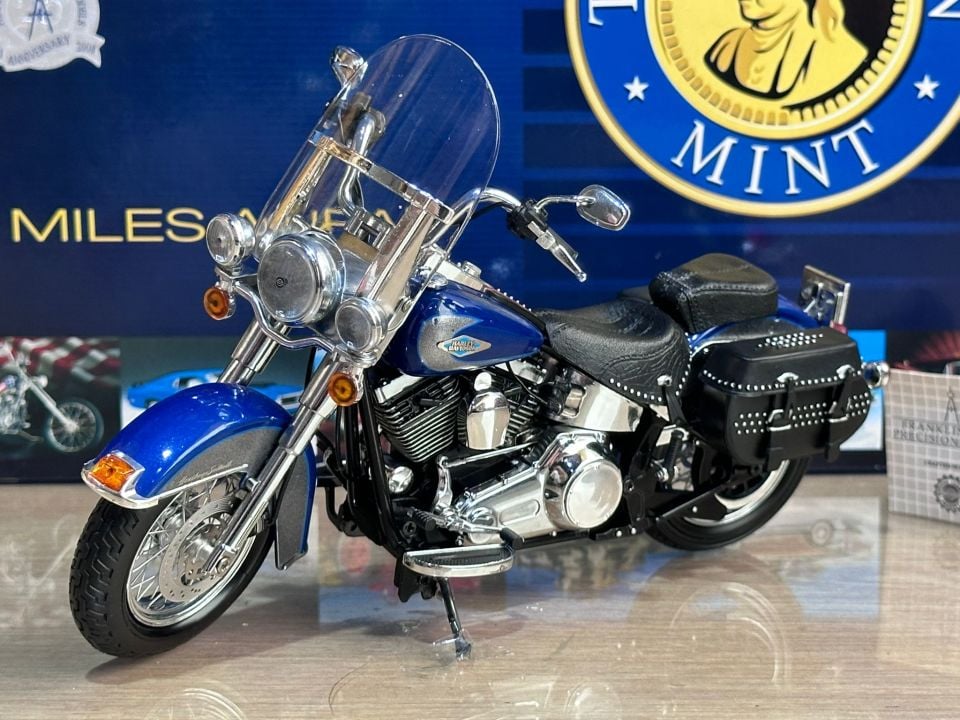 FRANKLIN MINT HARLEY DAVIDSON HERİTAGE 1:10