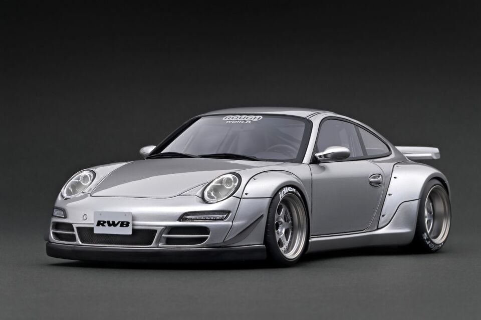 IGNITION MODEL RWB 997 SILVER 1:18 (IG3246)