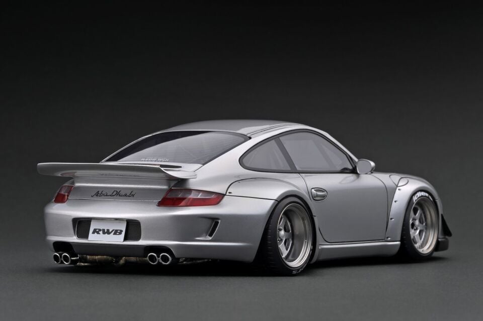IGNITION MODEL RWB 997 SILVER 1:18 (IG3246)