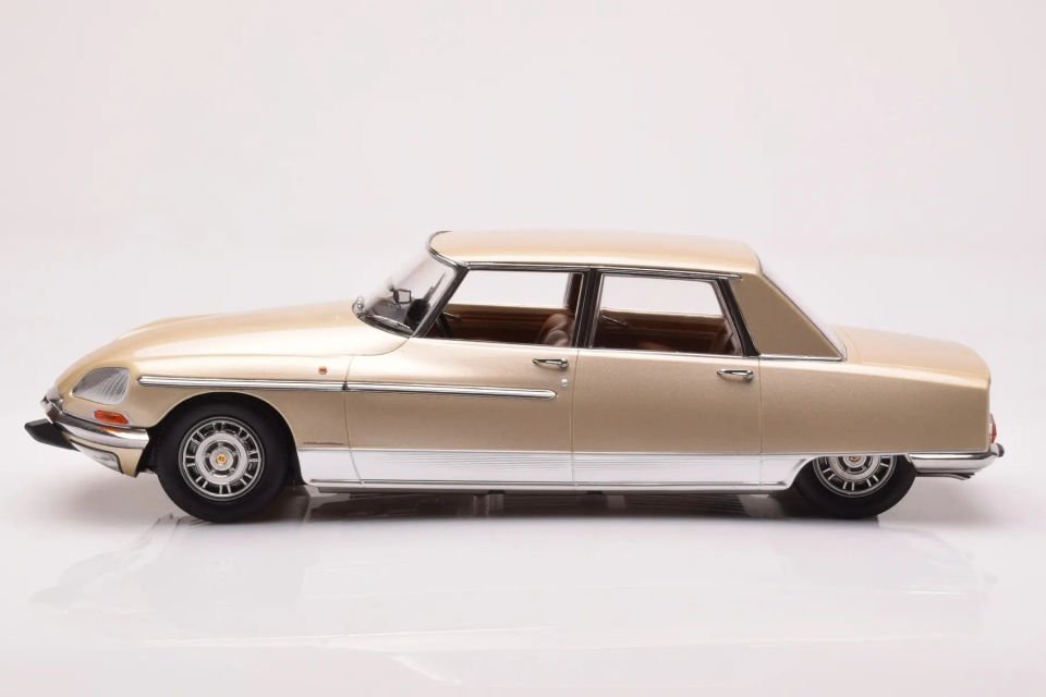 NOREV CITROEN DS 21 LORRAINE 1969 1:18 (181756)