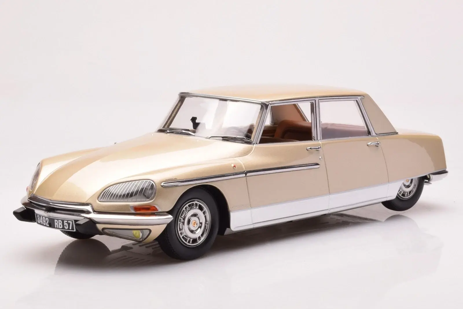 NOREV CITROEN DS 21 LORRAINE 1969 1:18 (181756)