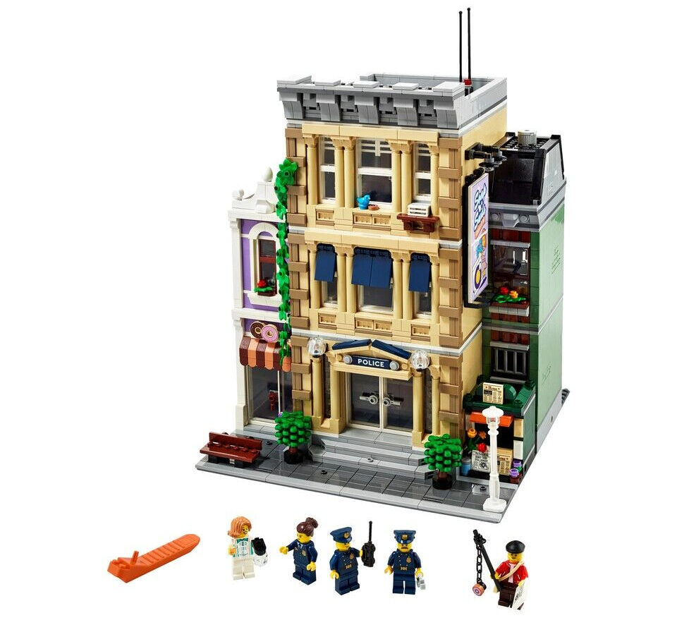 Lego Icons Polis Merkezi