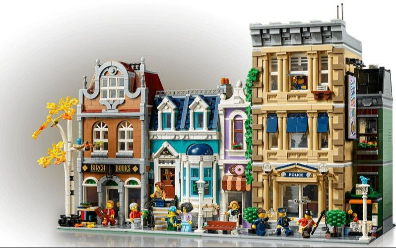 Lego Icons Polis Merkezi