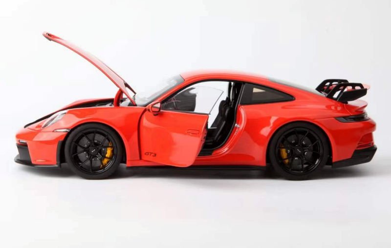 NOREV PORSCHE 911 GT3 2021 1:18 (187300)