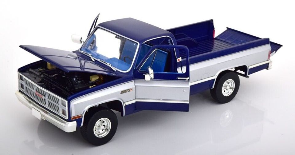 GREENLIGHT GMC K-2500 SIERRA GRANDE WIDESIDE PICKUP 1:18
