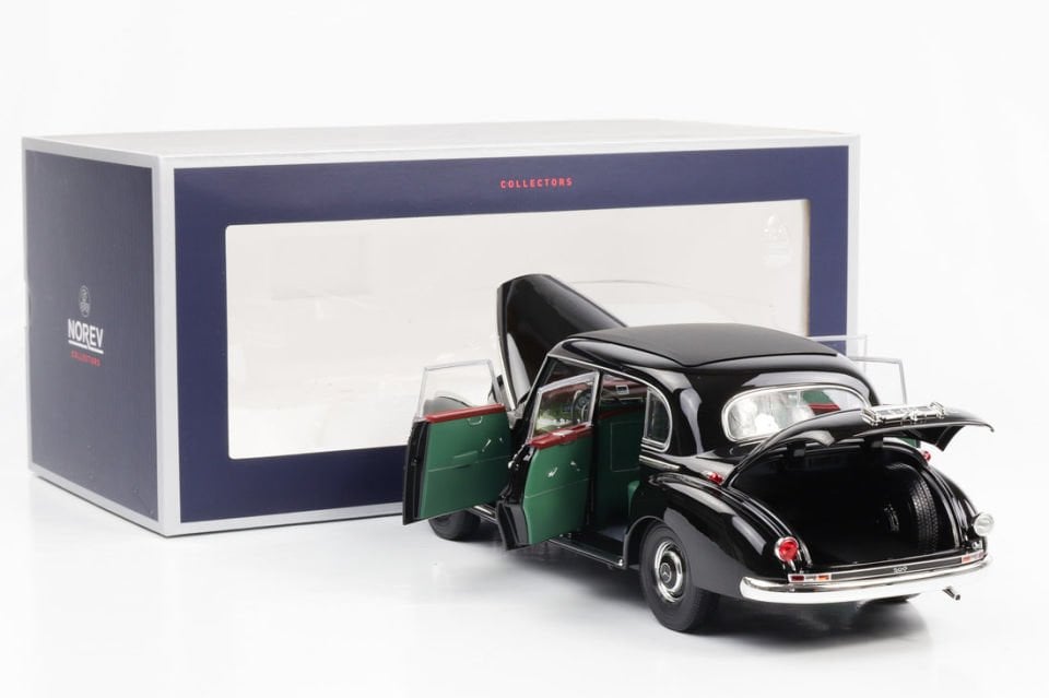 NOREV MERCEDES BENZ 300 KONRAD ADENAUER 1955 1:18 (183707)