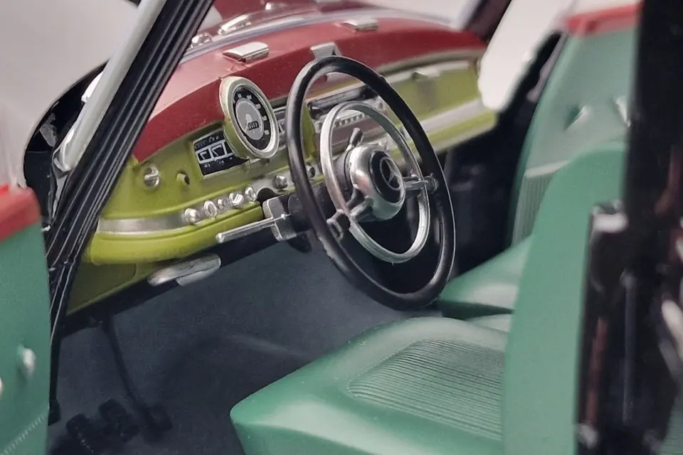 NOREV MERCEDES BENZ 300 KONRAD ADENAUER 1955 1:18