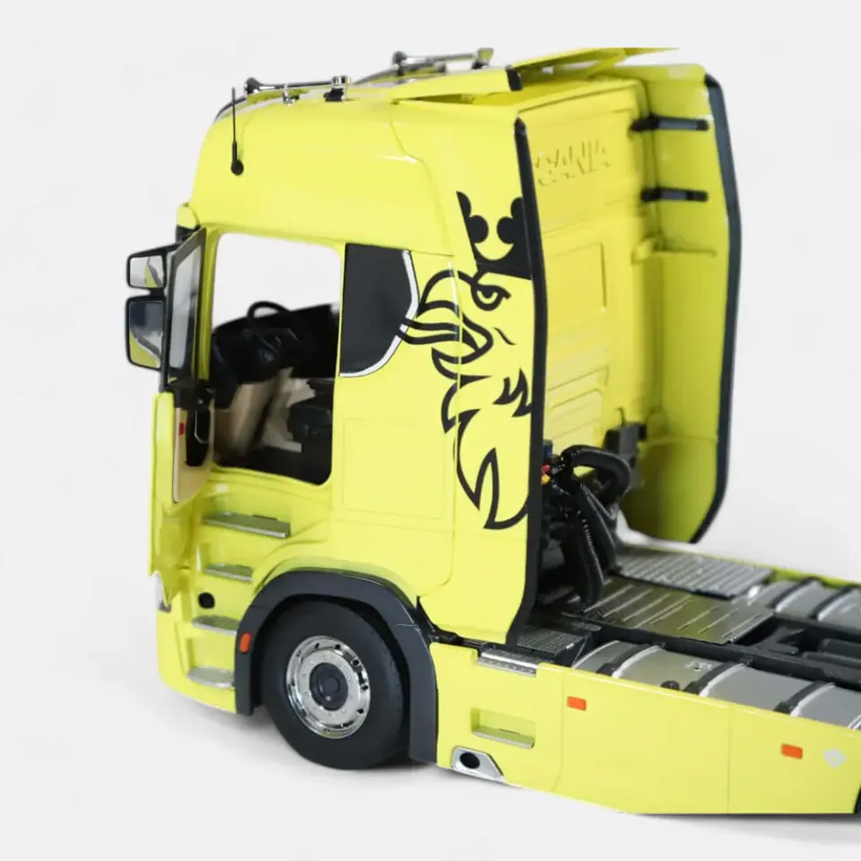 NZG SCANIA V8 730 S 1:18