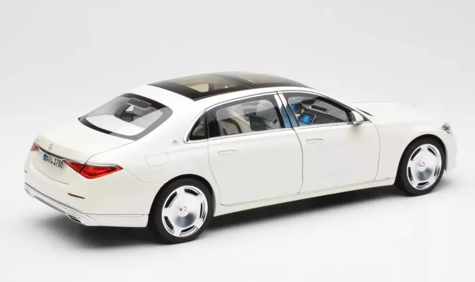 NOREV MERCEDES BENZ MAYBACH  S 680 4MATIC 2021 1:18 (183918)