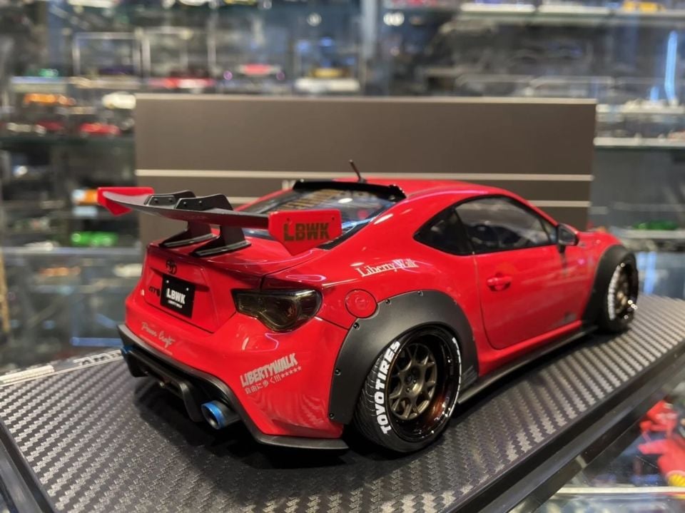 IGNITION 1:18 TOYOTA LB NATION 86 WORKS